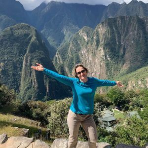 Meet your Posher, Vania